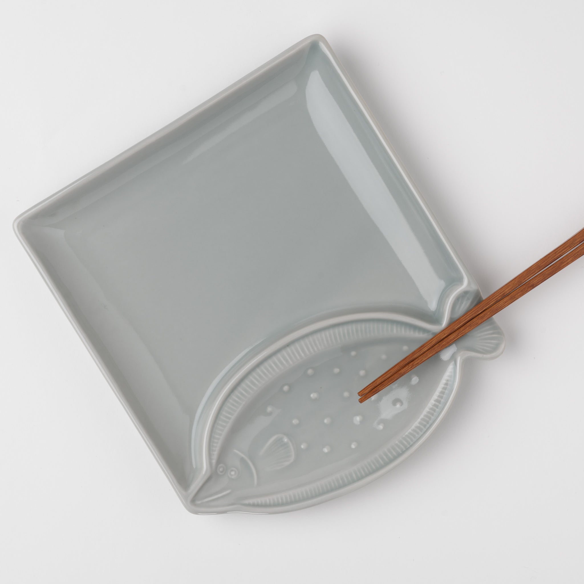魚皿(トト皿)ひらめ