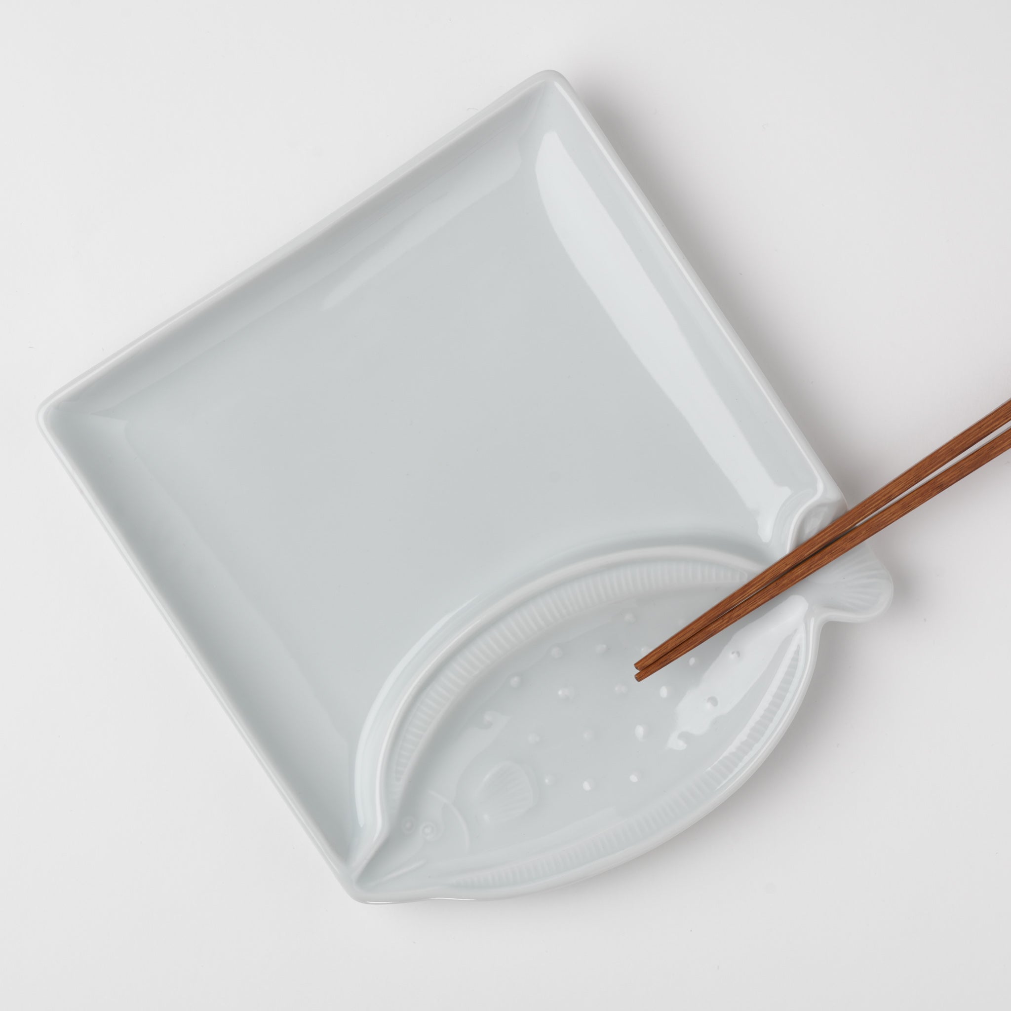 魚皿(トト皿)ひらめ
