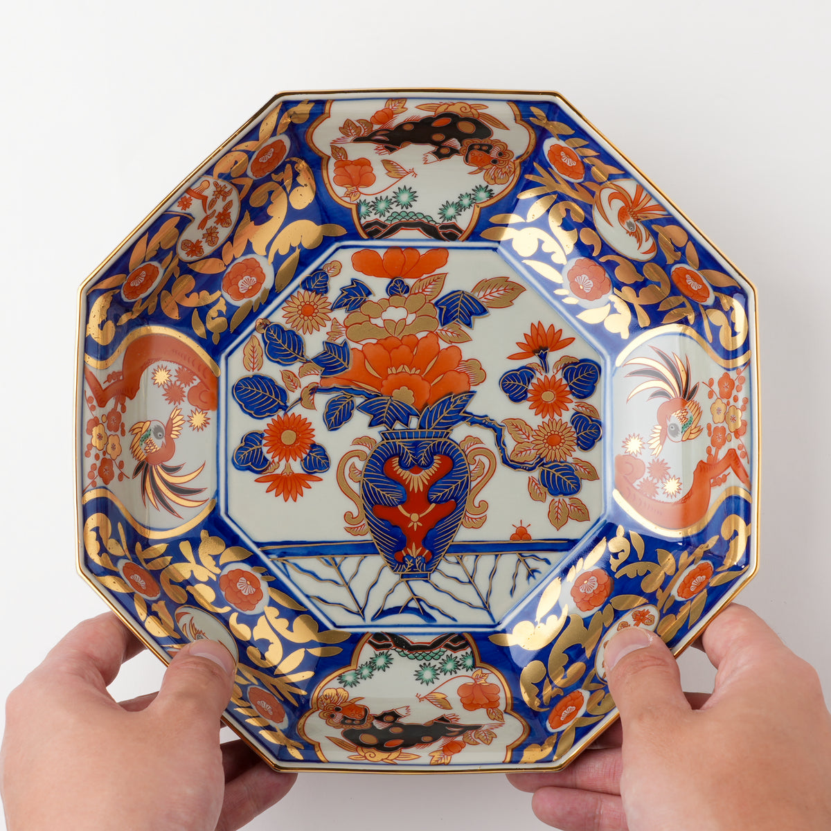 金唐草花篭図 八角鉢