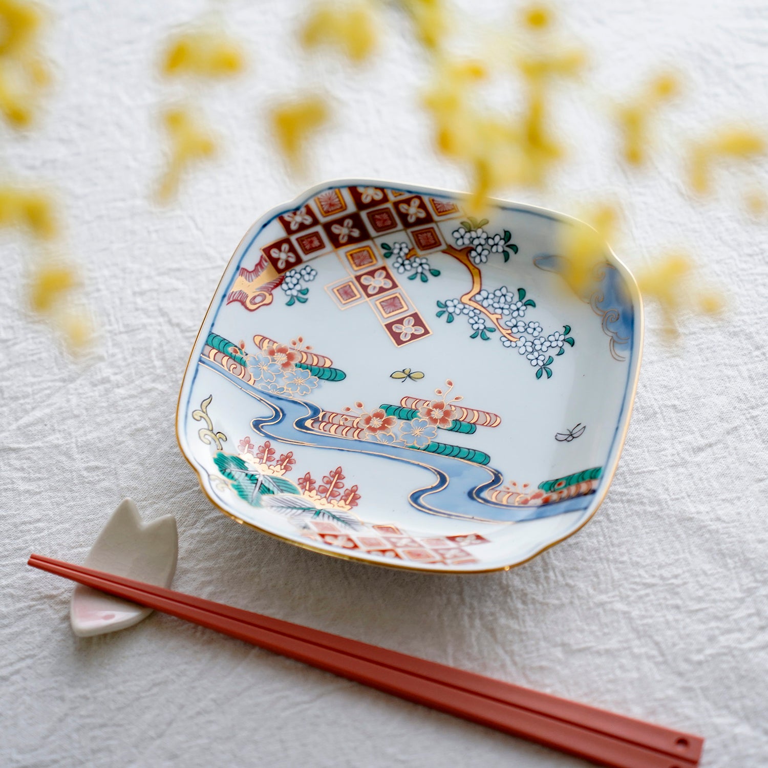 流水菱花紋　角銘々皿