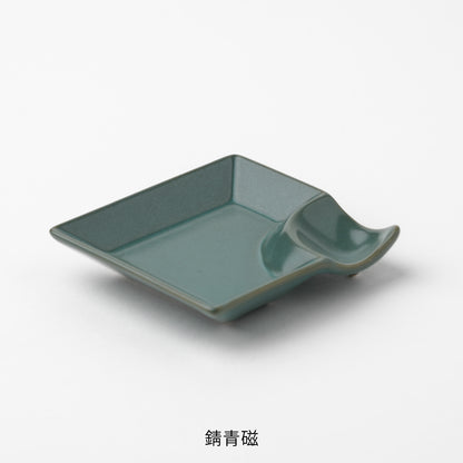 かどで皿