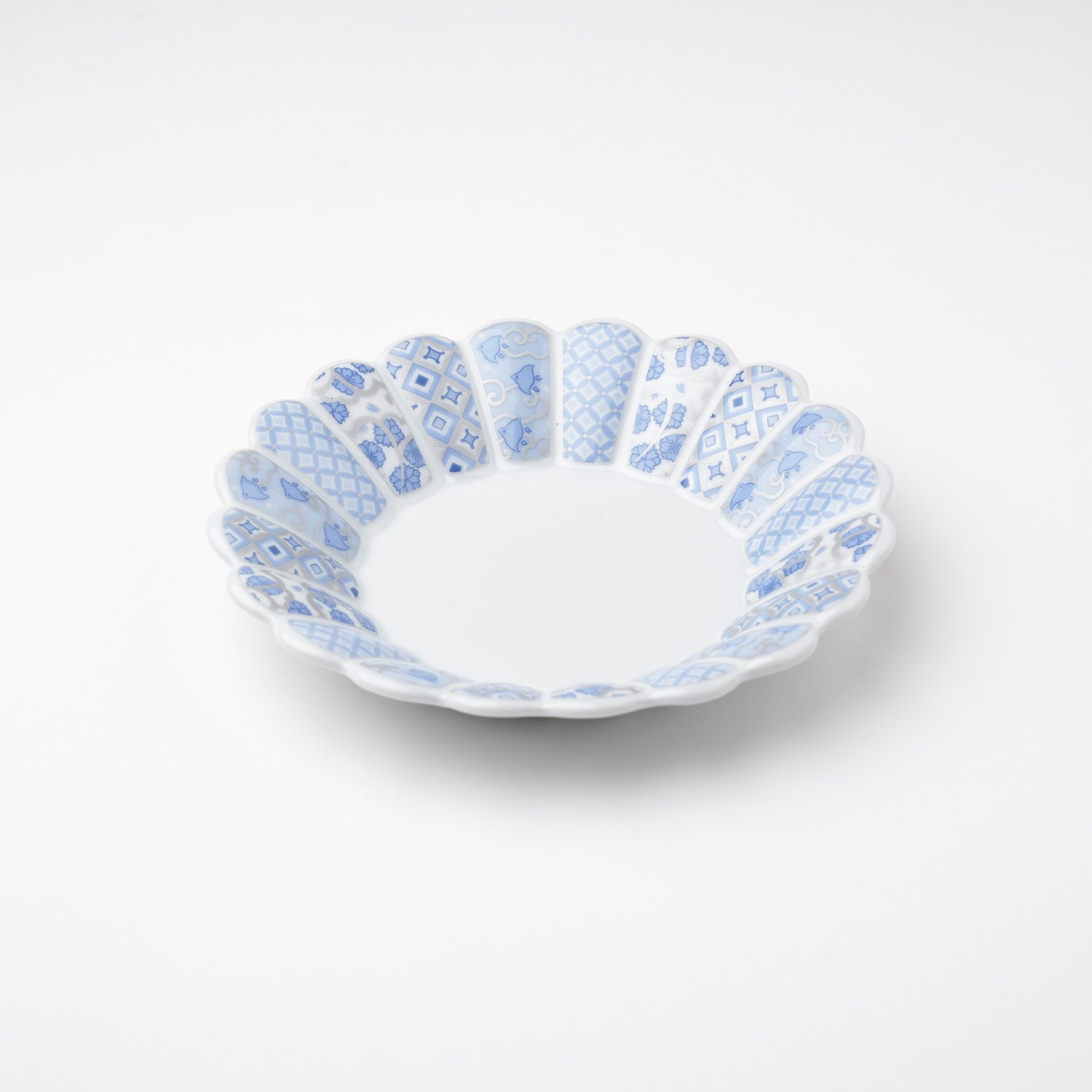 花離宮　15cm丸皿（専用化粧箱入）