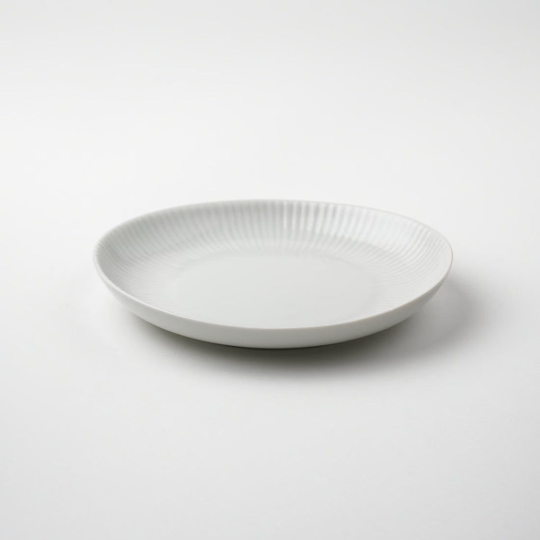 線彫　銘々皿（16cm）