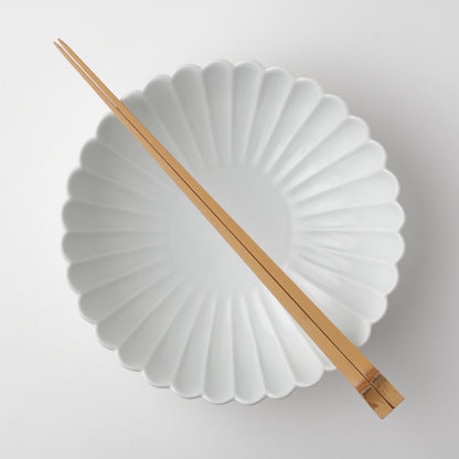 白マット　菊彫丸鉢