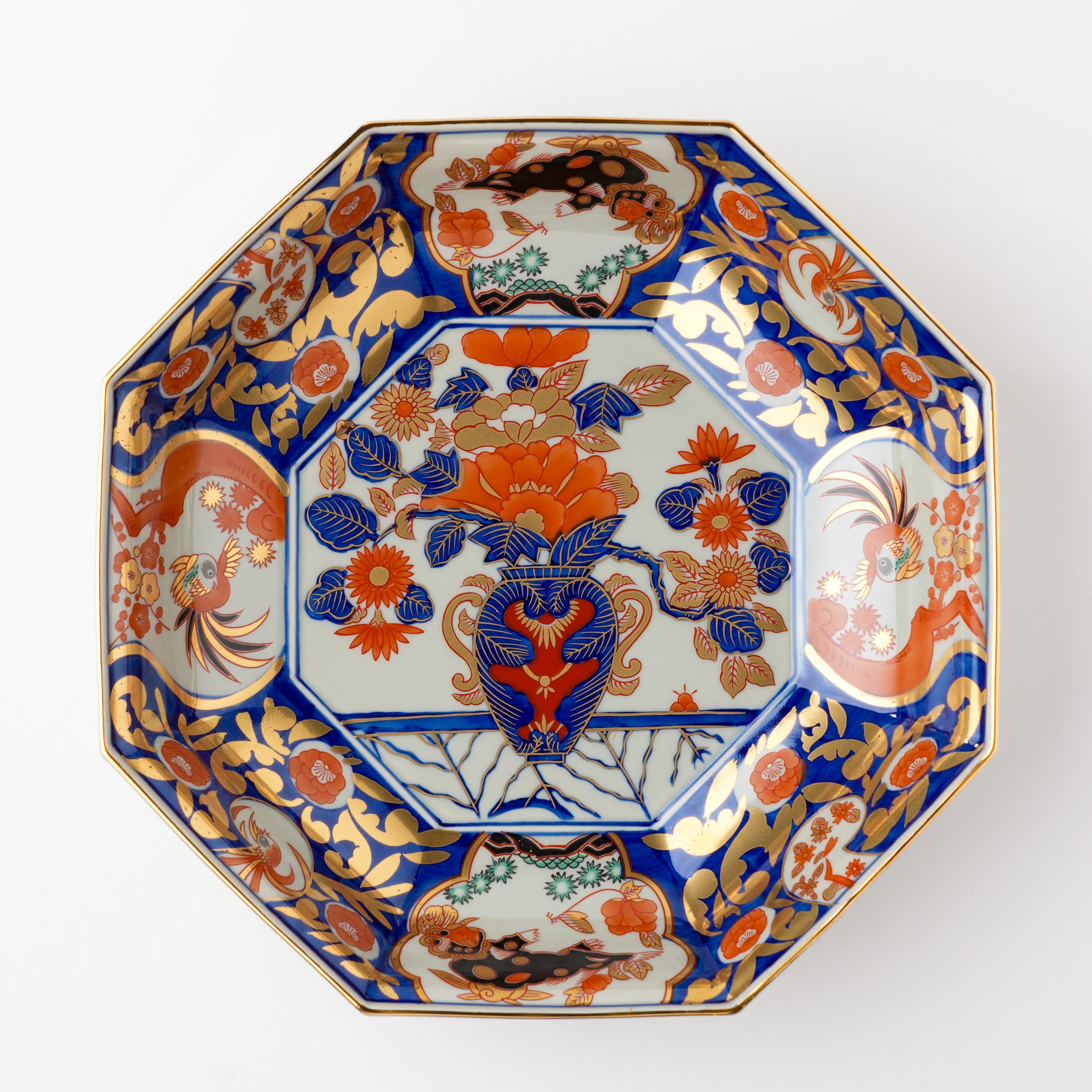 金唐草花篭図 八角鉢