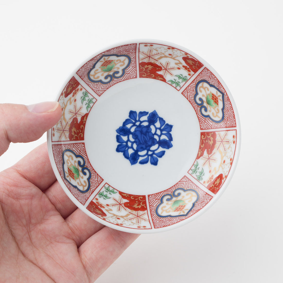 染錦窓絵霊芝文　小皿